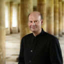 Stephen Layton