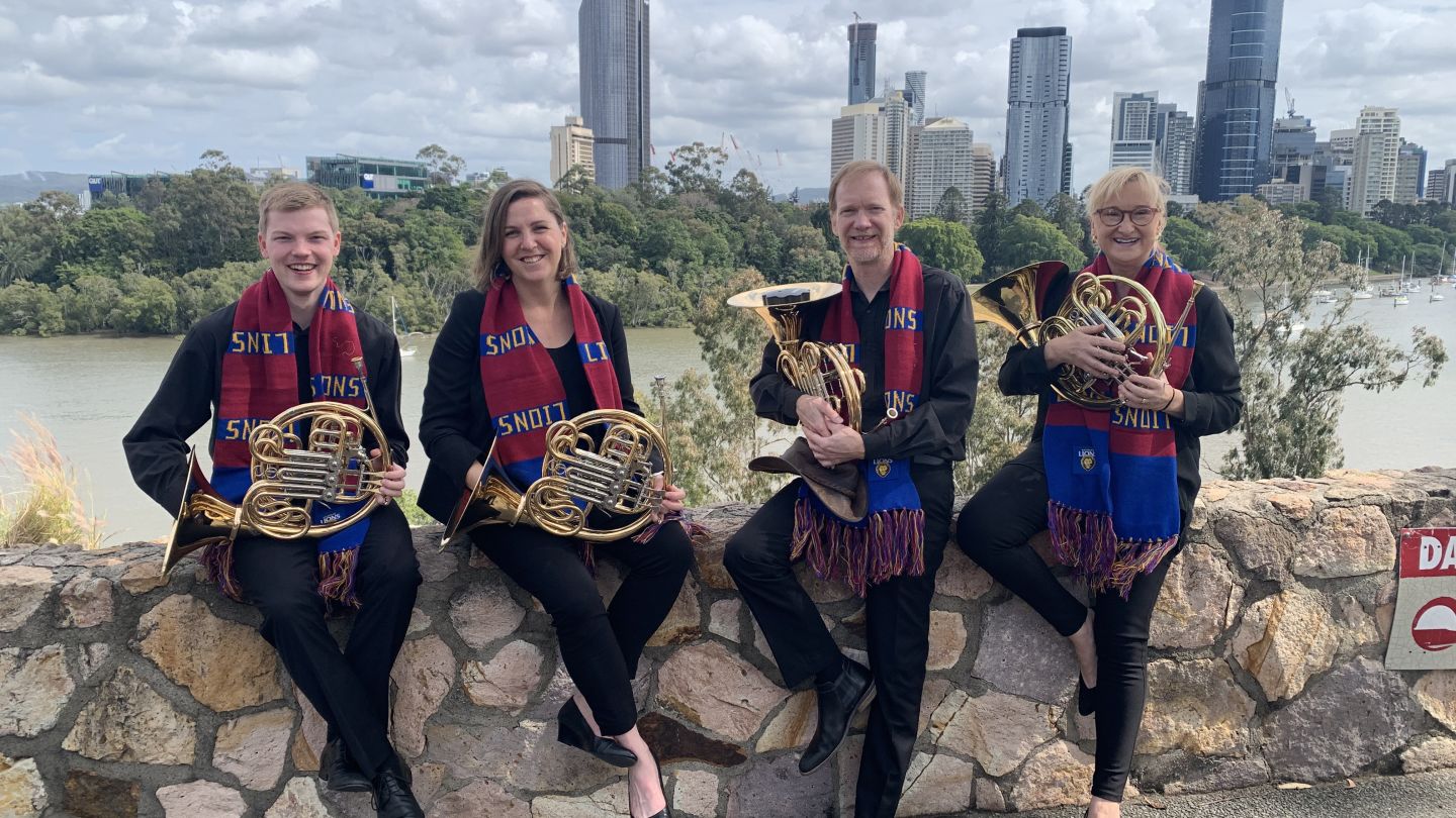 Queensland Symphony Orchestra performs state’s AFL anthems